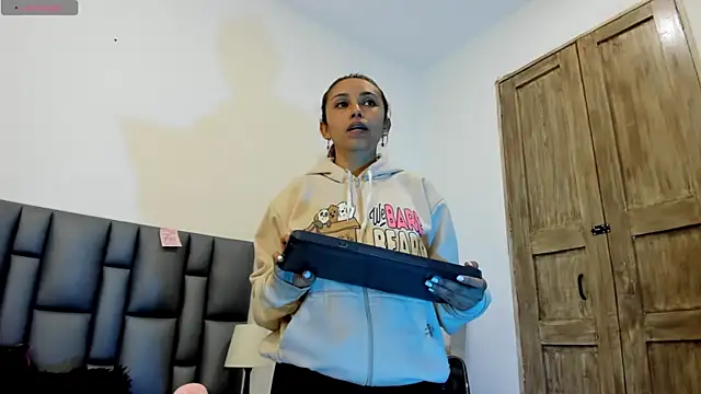 valeriasweet  online show from 19, 12, 2025