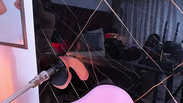 abby blond  online show from 18, 12, 2025