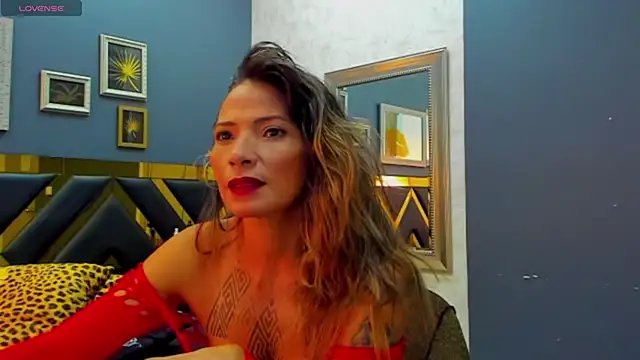 Kaya Tate online show from 17, 11, 2025