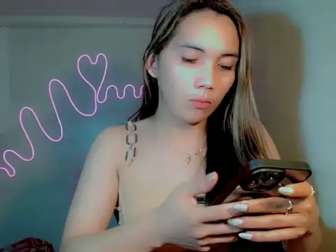 Snapshot of Sweet_ThaliaXX chatting on 28, 11, 2025 Sweet ThaliaXX online show from 28, 11, 2025