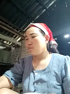 Snapshot of jienrrr chatting on 9, 9, 2025 jienrrr online show from 9, 9, 2025