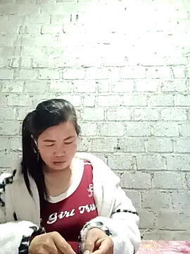Snapshot of jienrrr chatting on 15, 10, 2025 jienrrr online show from 15, 10, 2025