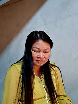 yoowwmr online show from 27, 10, 2025