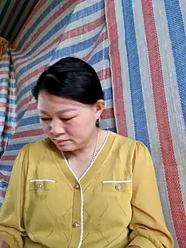 yoowwmr online show from 28, 10, 2025