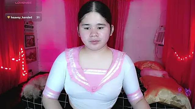 Snapshot of skinnygirl_69 chatting on 27, 5, 2026 skinnygirl 69 online show from 27, 5, 2026