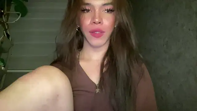 Snapshot of Misselliefayexxx chatting on 26, 11, 2025 Misselliefayexxx online show from 26, 11, 2025