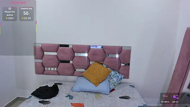 MiiaSmith   online show from 22, 11, 2025