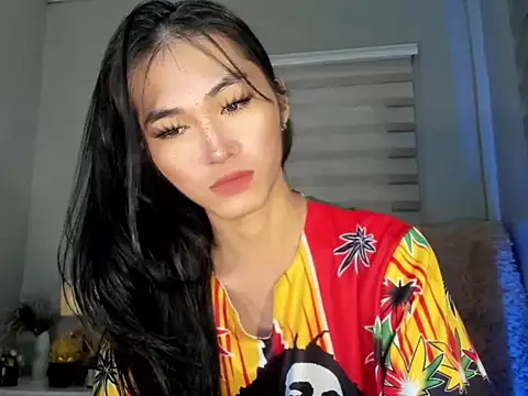 Snapshot of lovelychanel69xx chatting on 18, 9, 2025 lovelychanel69xx online show from 18, 9, 2025