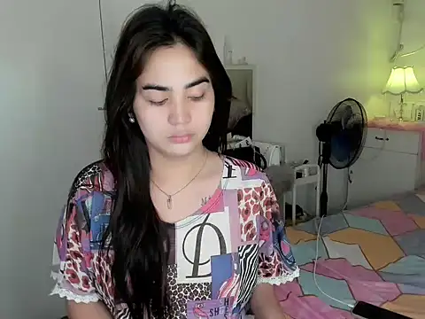 Snapshot of Alovelydoll_nica chatting on 9, 5, 2026 Alovelydoll nica online show from 9, 5, 2026