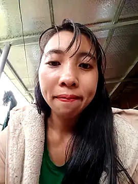 Snapshot of emaame68 chatting on 1, 10, 2025 emaame68 online show from 1, 10, 2025