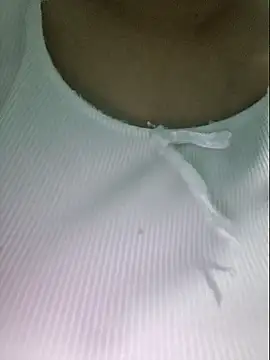Shiny Babe online show from 27, 5, 2026