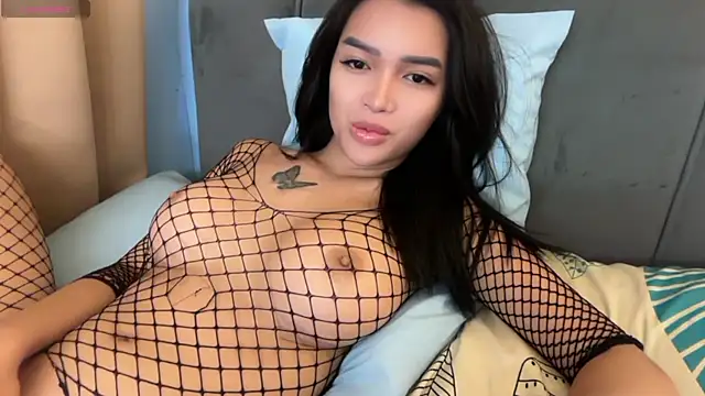  agatha143  online show from 14, 4, 2026