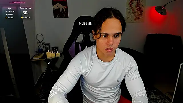 Maximiliano scoott   online show from 2, 12, 2025