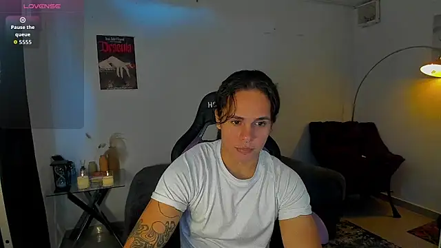 Snapshot of Maximiliano_scoott__ chatting on 21, 2, 2026 Maximiliano scoott online show from 21, 2, 2026