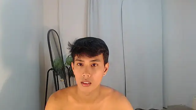 shokolet 2001 online show from 9, 9, 2025