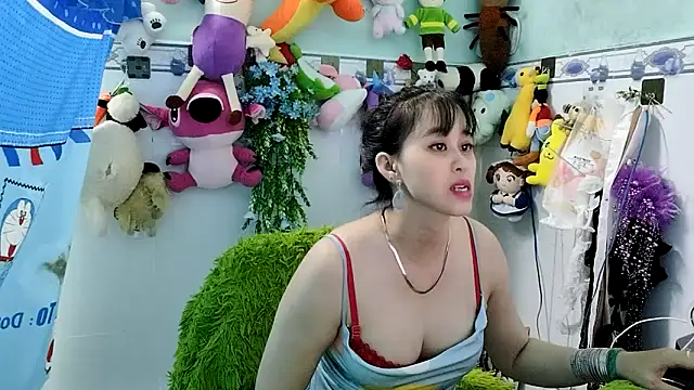 emgaixinhngoan online show from 17, 11, 2025