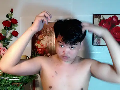 Snapshot of Reynelcock chatting on 12, 7, 2026 Reynelcock online show from 12, 7, 2026