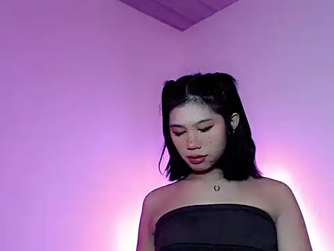 Snapshot of Maxine_Sucks chatting on 2, 10, 2025 Maxine Sucks online show from 2, 10, 2025