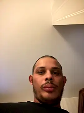 Snapshot of Samira19978 chatting on 20, 11, 2025 Samira19978 online show from 20, 11, 2025