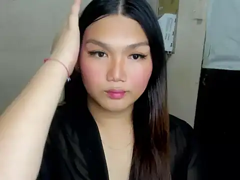 Lou heart online show from 2, 10, 2025