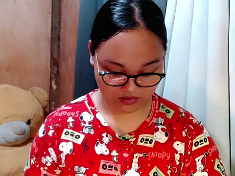  Lylia online show from 2, 2, 2026