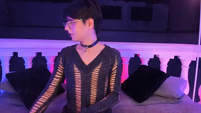 luixdust  online show from 20, 9, 2025