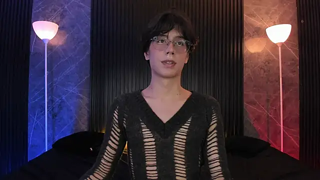 luixdust  online show from 19, 11, 2025