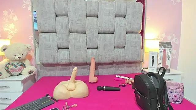 Wonderkloe  online show from 29, 11, 2025