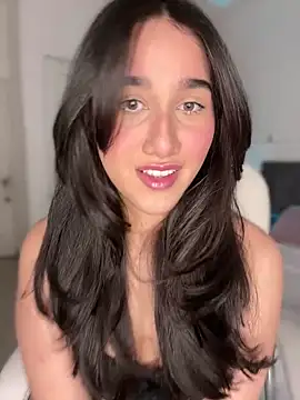 julieta jhonss online show from 6, 3, 2026