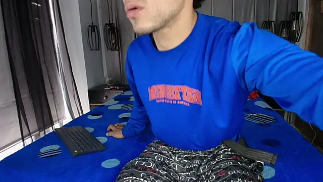 Thonixxx mr online show from 10, 4, 2026