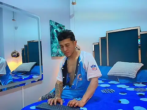 Thonixxx mr online show from 11, 4, 2026