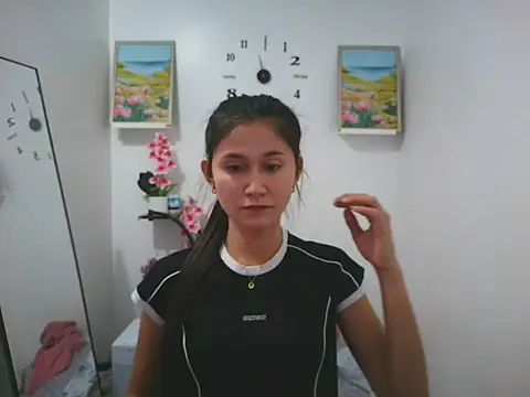 anne smithe online show from 5, 12, 2025