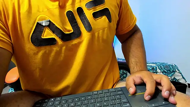 thiago  cp01 online show from 9, 4, 2026