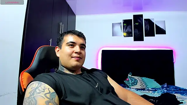 Snapshot of thiago__cp01 chatting on 7, 7, 2026 thiago cp01 online show from 7, 7, 2026