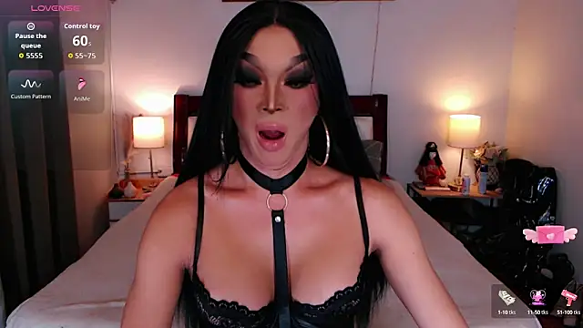 Snapshot of xQueenElektrax chatting on 15, 9, 2025 xQueenElektrax online show from 15, 9, 2025