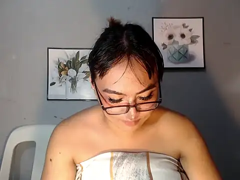 Asianblk barbiedoll online show from 17, 6, 2026
