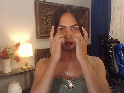 Nathalieheartt online show from 9, 7, 2026