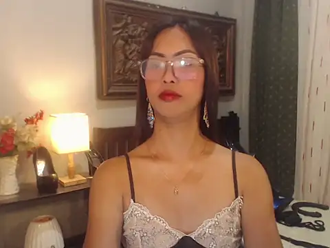Nathalieheartt online show from 23, 7, 2026