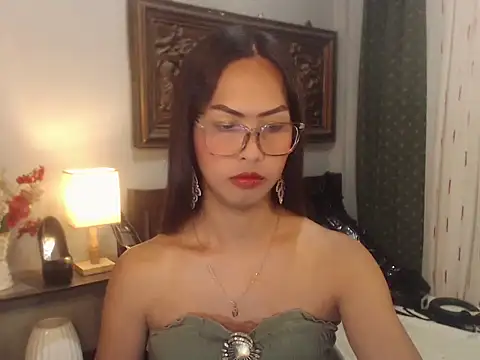 Nathalieheartt online show from 24, 7, 2026