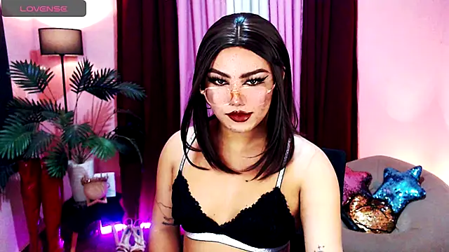 Unique Maya online show from 24, 10, 2025