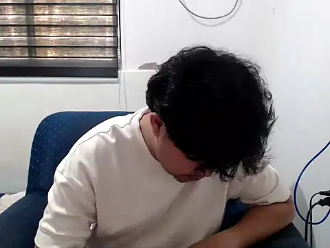 Snapshot of tastylicious_John19 chatting on 3, 10, 2025 tastylicious John19 online show from 3, 10, 2025