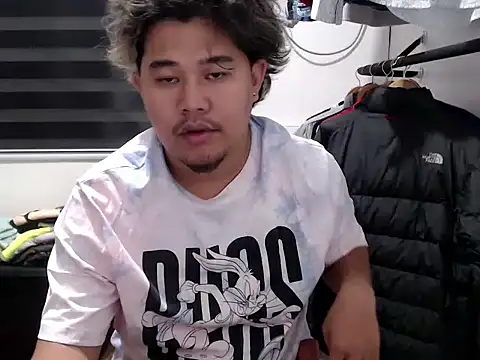 Snapshot of tastylicious_John19 chatting on 4, 12, 2025 tastylicious John19 online show from 4, 12, 2025