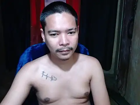 MANIACasianX online show from 10, 4, 2026