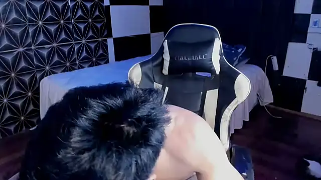 AsianHotBODYY online show from 7, 10, 2025