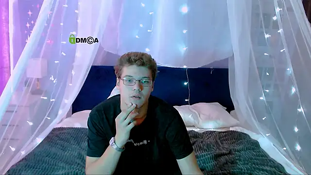 lucas long  online show from 14, 9, 2025