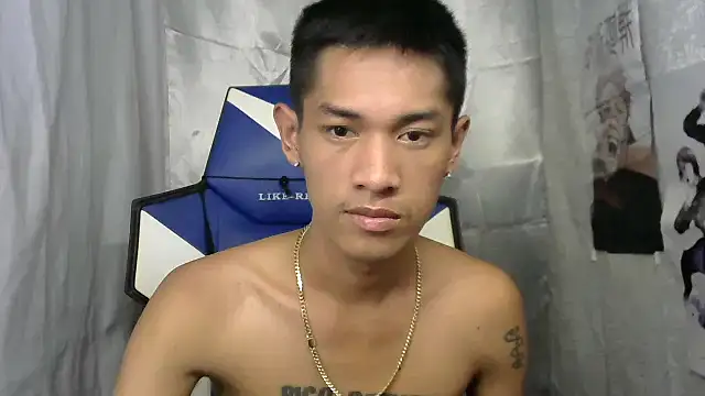 Snapshot of riks_tyler chatting on 19, 9, 2025 riks tyler online show from 19, 9, 2025