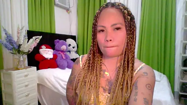 EstellaStarXxx online show from 3, 11, 2025