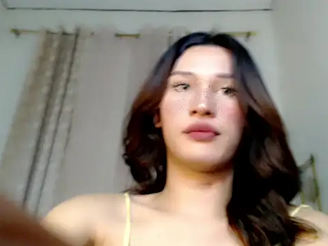 Snapshot of SerenaCortesi chatting on 7, 4, 2026 SerenaCortesi online show from 7, 4, 2026