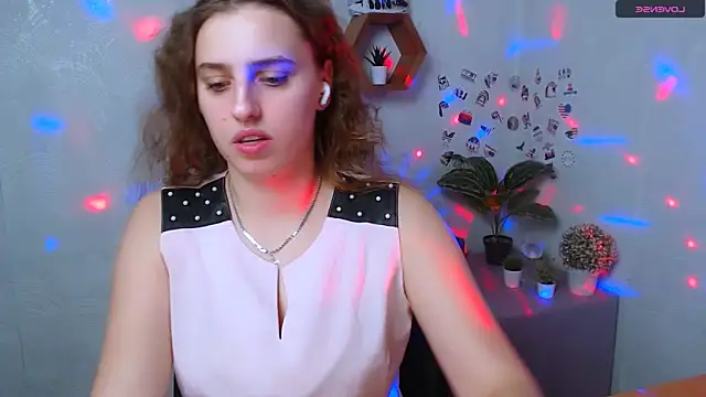 AmandaDimond  online show from 29, 10, 2025