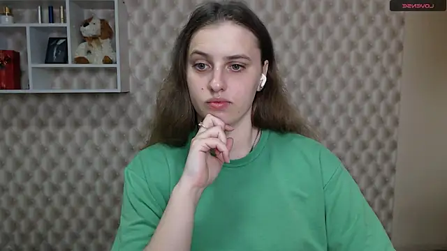 Snapshot of AmandaDimond_ chatting on 18, 4, 2026 AmandaDimond online show from 18, 4, 2026
